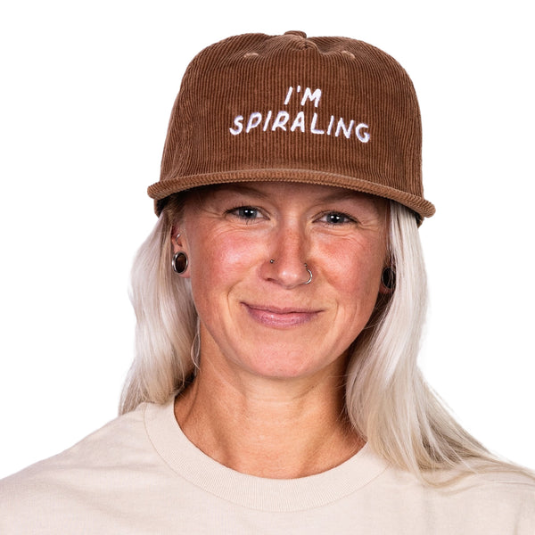 SPIRALING CAP - BROWN