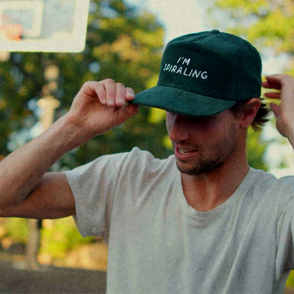 SPIRALING CAP - GREEN